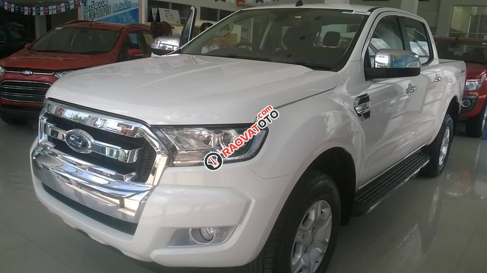 Bán xe Ford Ranger XLT 2.2L MT đời 2017, xe nhập có đủ màu, giao xe ngay, hỗ trợ trả góp: 0961917516-9