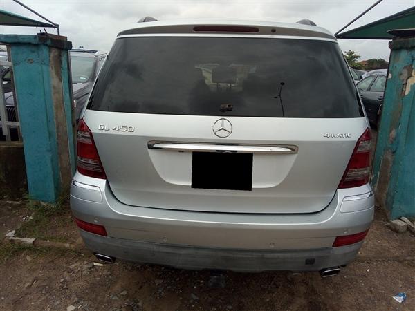 Cần bán Mercedes GL450 đời 2008, màu bạc, xe nhập-9