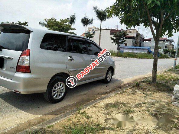 Cần bán lại xe Toyota Innova sản xuất 2013, giá chỉ 485 triệu-4