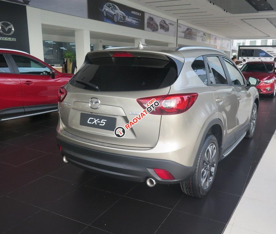 Mazda CX5 2.0 2017, hỗ trợ trả góp, lái thử miễn phí, giao xe tại nhà. Lh: 0938.90.68.63-7