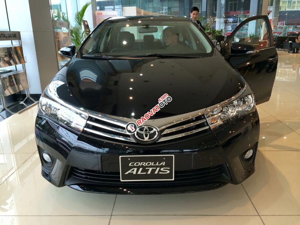 Bán Toyota Corolla altis E 2018, màu đen, giá 680tr-4