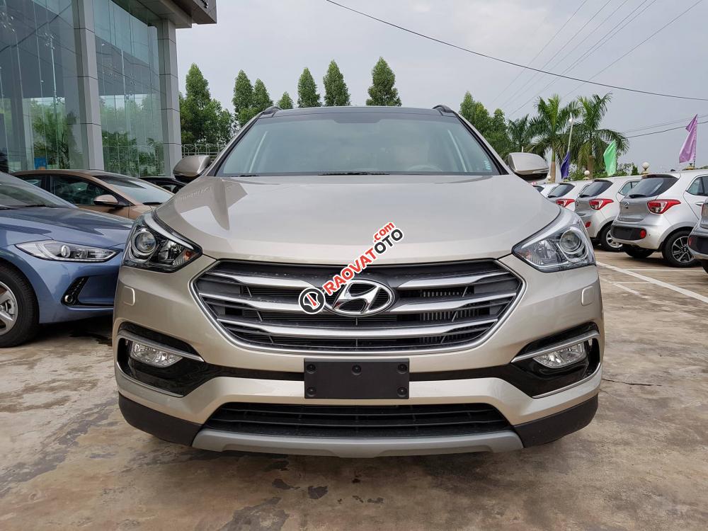 Cần bán xe Hyundai Santa Fe đời 2018 - đầy đủ khuyến mại, xe giao ngay, liên hệ Thành Trung: 0941.367.999-5