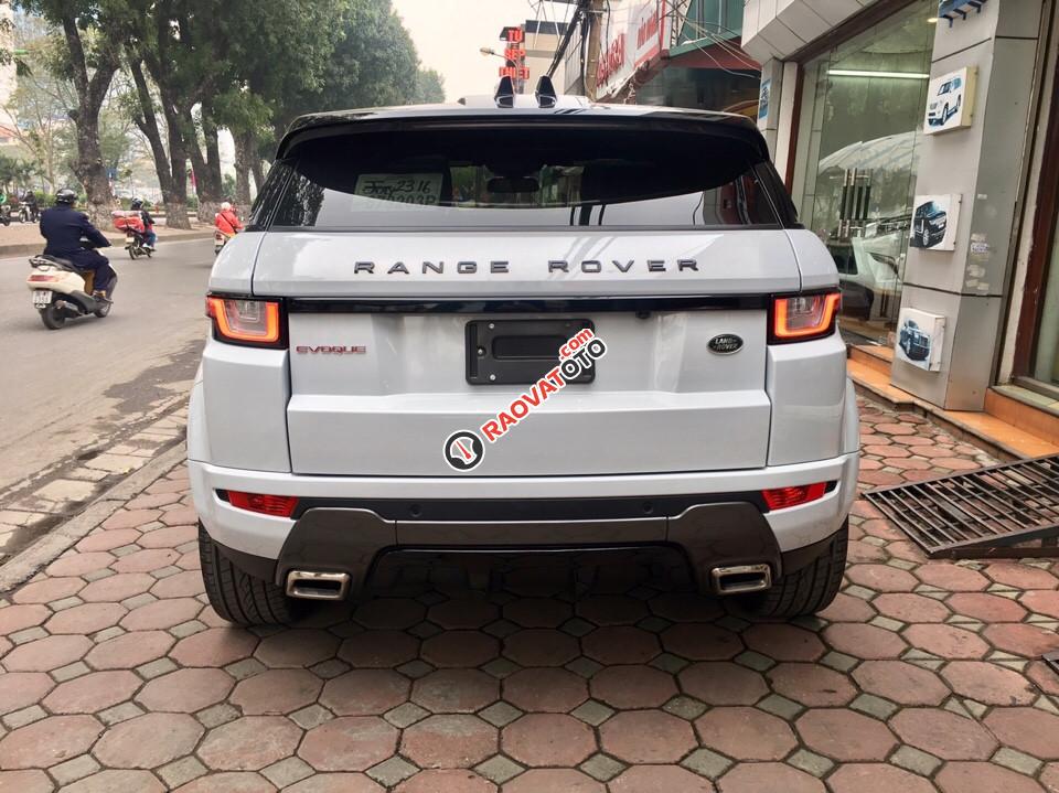 Bán xe LandRover Evoque Dynamic 2017, màu trắng nội thất da bò, nhập Mỹ. Xe full đồ, LH 093.798.2266-3