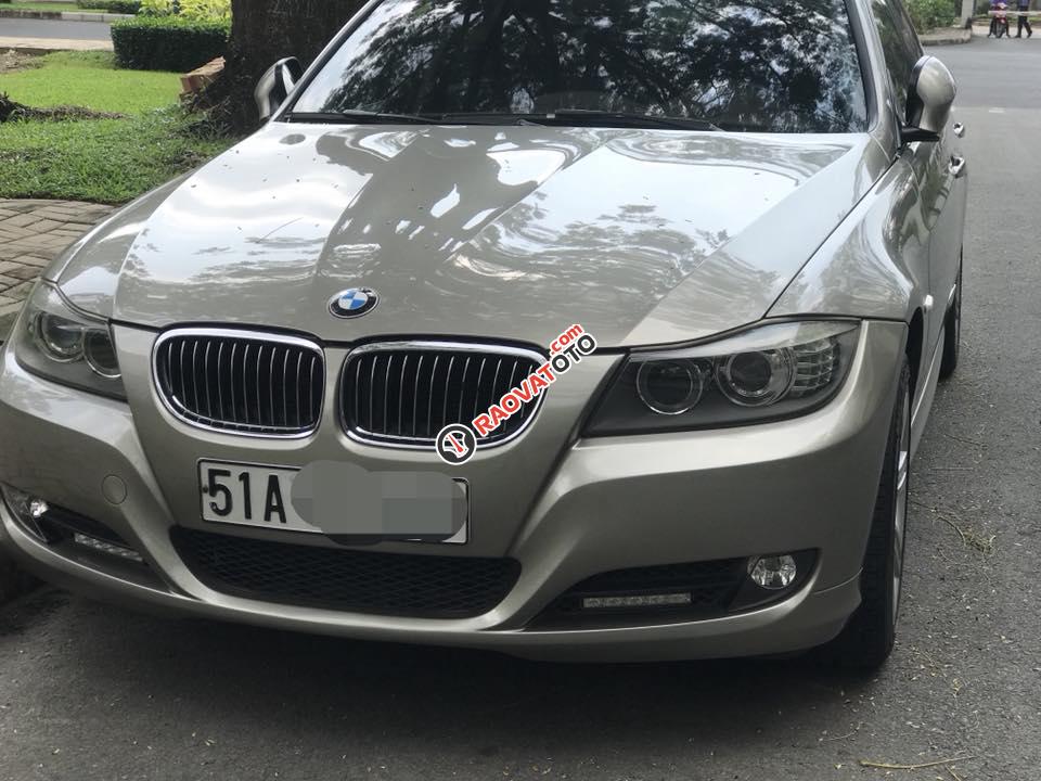 Cần bán xe BMW 3 Series 320i đời 2010, xe nhập-11