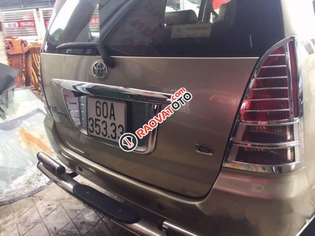 Cần bán gấp Toyota Innova MT đời 2006 số sàn-1