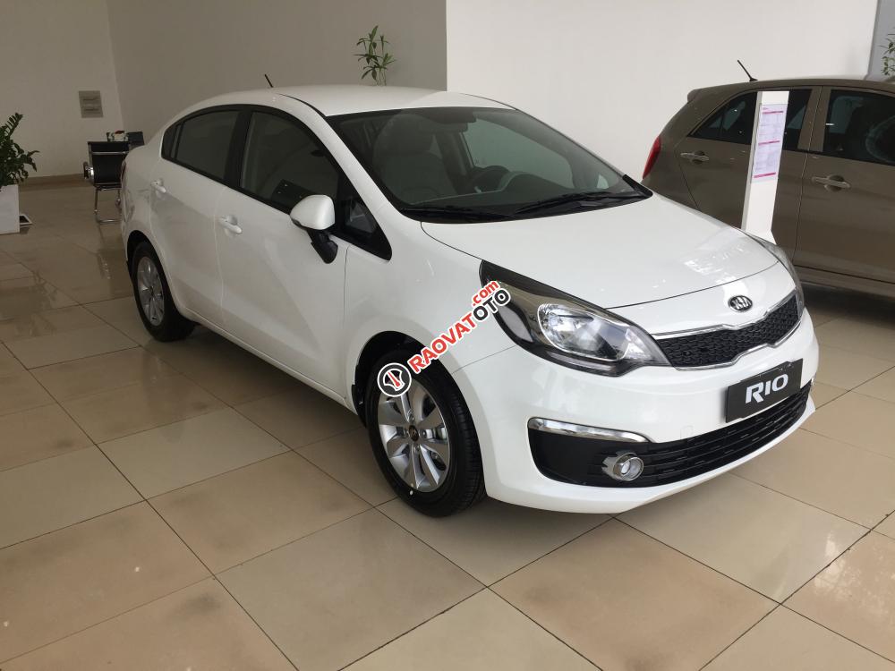 Mr Đức Kia Giải Phóng bán Kia Rio 1.4 số sàn trả góp 90% nhận xe ngay, chạy Uber Grab. 0969393456 Mr Đức Kia Giải Phóng-1