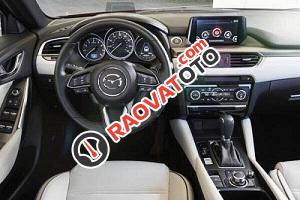 Bán xe Mazda 6 Facelift 2018 2.0, giá ưu đãi và thời gian giao xe-5