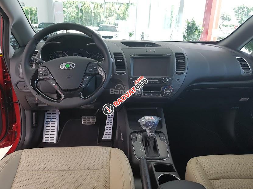 Kia Cerato 1.6 số sàn 2017 mới 100%, hỗ trợ vay 80% - chỉ cần 170tr là có xe giao ngay, LH Bảo 0938 990 764-10