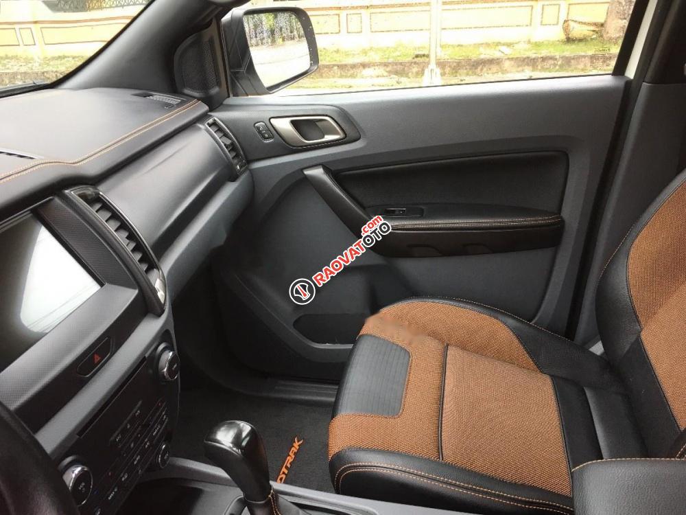 Cần bán lại xe Ford Ranger 3.2 đời 2016, màu trắng, nhập khẩu chính chủ, 815 triệu-8