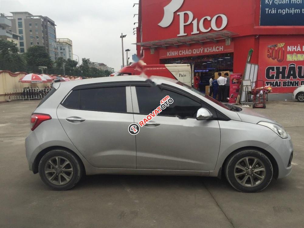 Bán ô tô Hyundai Grand i10 1.0 MT đời 2015, màu bạc, nhập khẩu nguyên chiếc, 315 triệu-5