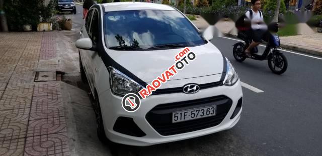 Bán Hyundai Grand i10 năm 2016, màu trắng, nhập khẩu-0