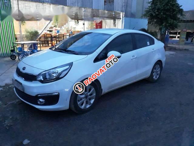 Bán Kia Rio năm 2017, màu trắng-0