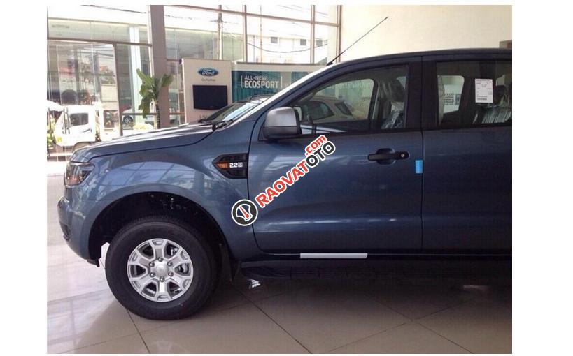 Bán ô tô Ford Ranger XLS 2.2L MT đời 2017, nhập khẩu-8