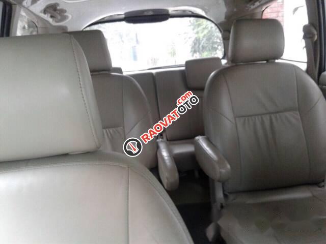 Bán Toyota Innova đời 2011 số sàn, giá tốt-1