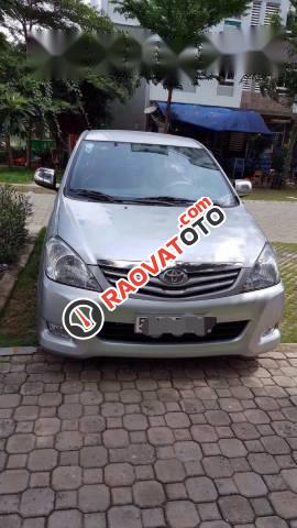 Bán xe Toyota Innova G sản xuất 2010, màu bạc còn mới, giá chỉ 470 triệu-0