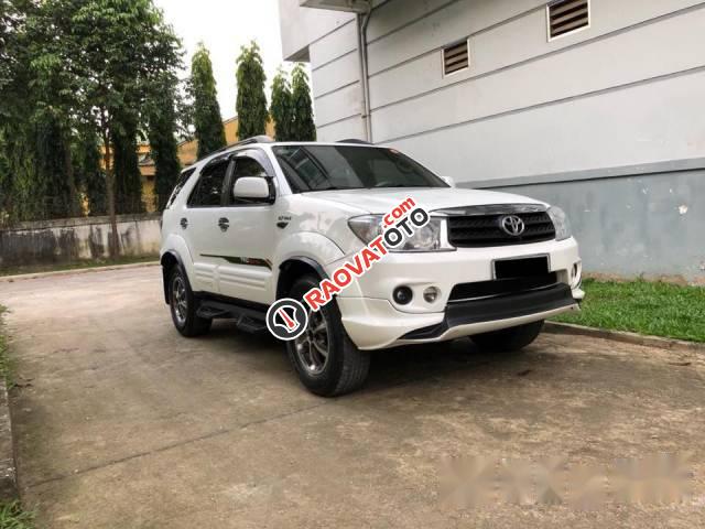 Bán Toyota Fortuner 2011, màu trắng chính chủ, 615 triệu-1