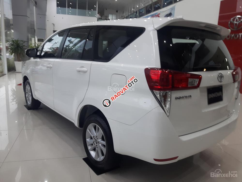 Trả trước chỉ từ 140 triệu - Nhận ngay Toyota Innova. Trả trước 100tr nhận ngay Vios 2018 từ Toyota Long Biên-2