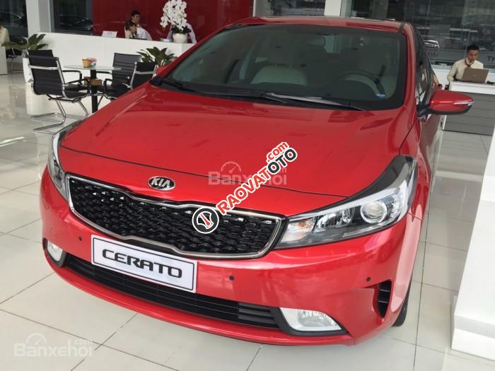 Bán Kia Cerato 1.6AT đời 2017, màu đỏ huy hoàng-0