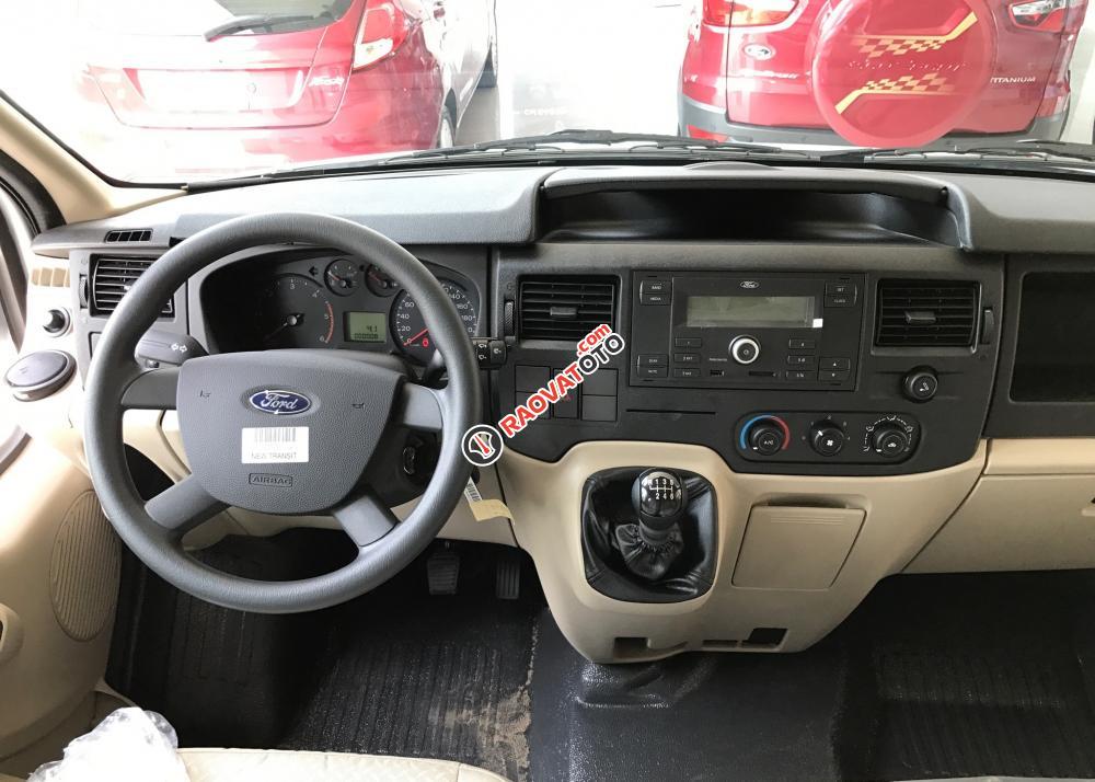 Bán xe Ford Transit 2018 màu bạc, giá thương lượng, liên hệ để lấy giá gốc-6