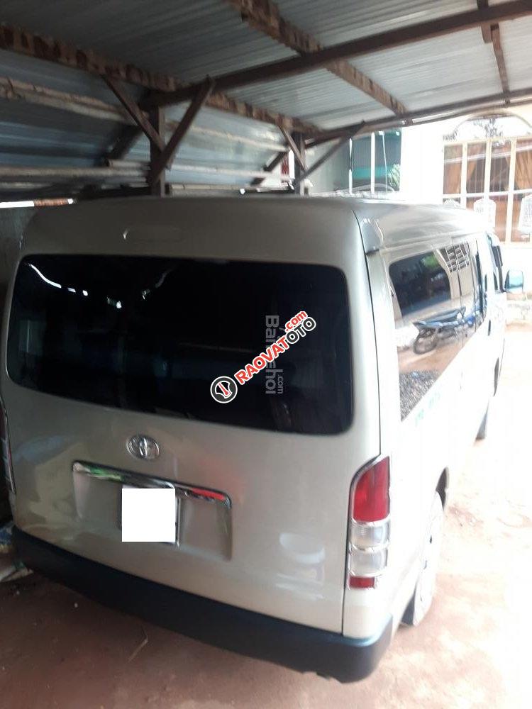 Cần bán xe Toyota Hiace đời 2008, màu ghi vàng-1