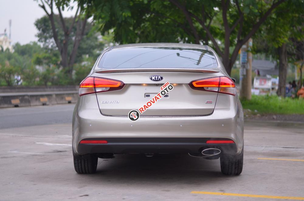 Cần bán Kia Cerato AT đời 2017, 613 triệu-4