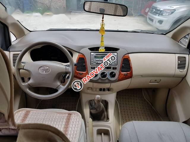 Bán ô tô Toyota Innova đời 2007 số sàn, giá tốt-2