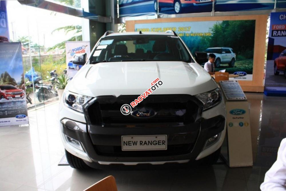 Bán Ford Ranger Wildtrak 3.2L 4x4 AT đời 2017, màu trắng-1