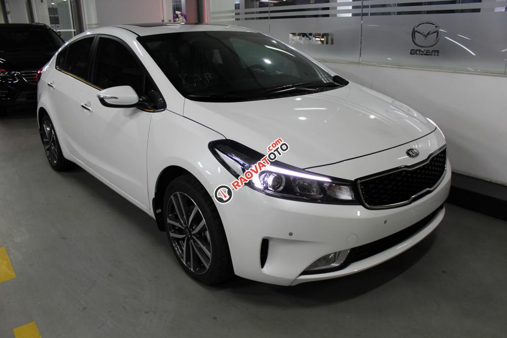 Cần bán xe Kia Cerato 1.6 AT 2017, màu trắng-4