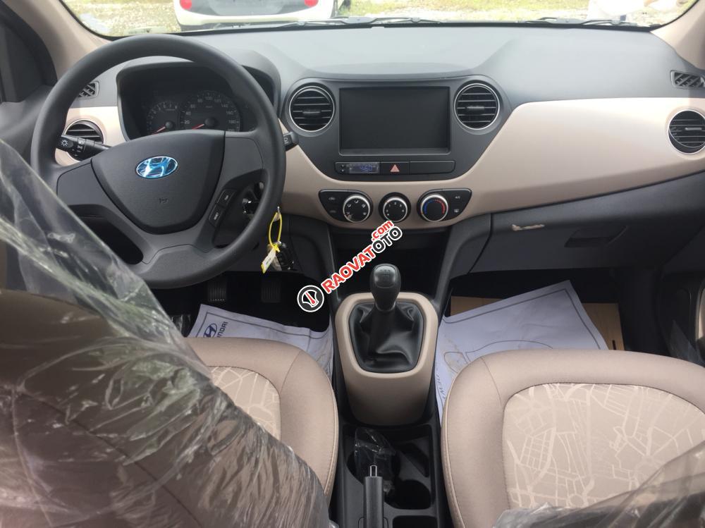 Bán Hyundai Grand I10 Sedan 2017 màu trắng mới, LH 0947647688-6