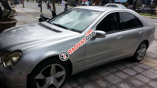 Bán gấp Mercedes C180 Elegance năm 2004, màu bạc, nhập khẩu-1