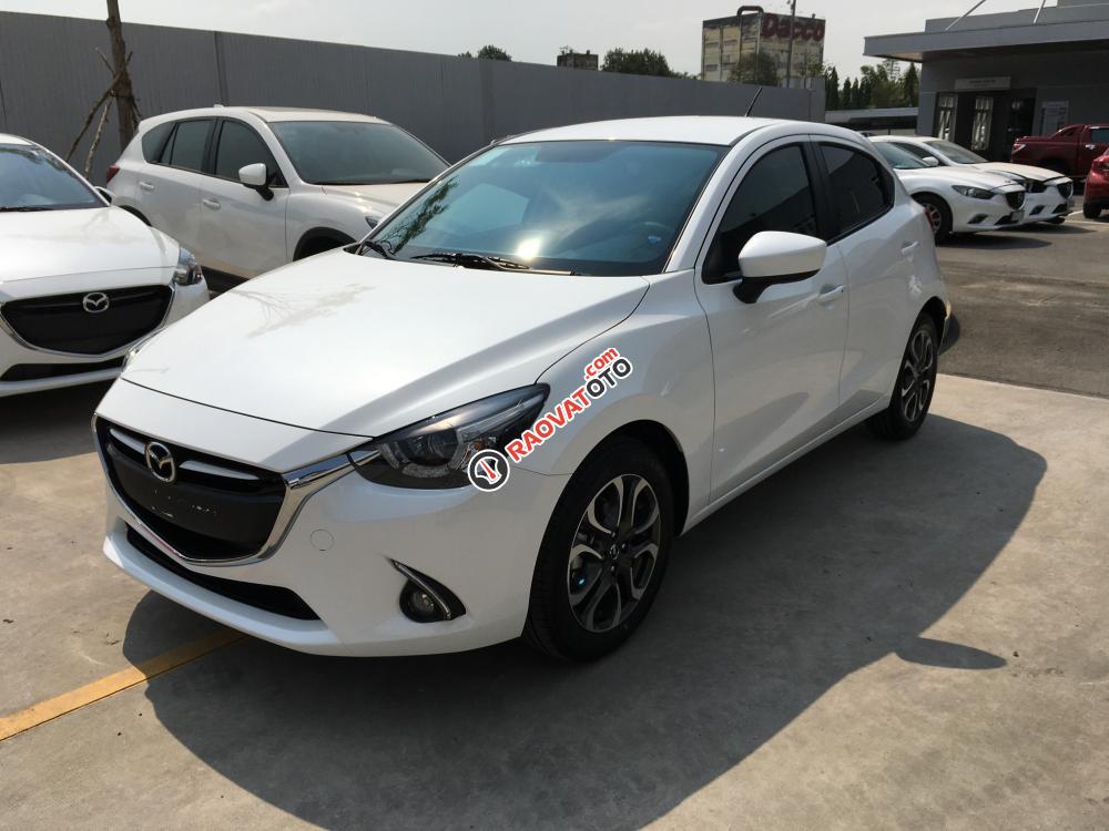 Cần bán xe Mazda 2 1.5L AT Hatchbak đời 2018, màu trắng-3