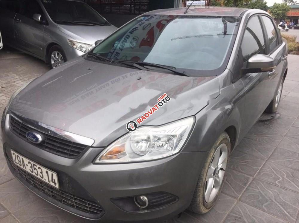 Chính chủ bán Ford Focus 1.8 MT đời 2011, màu xám-1