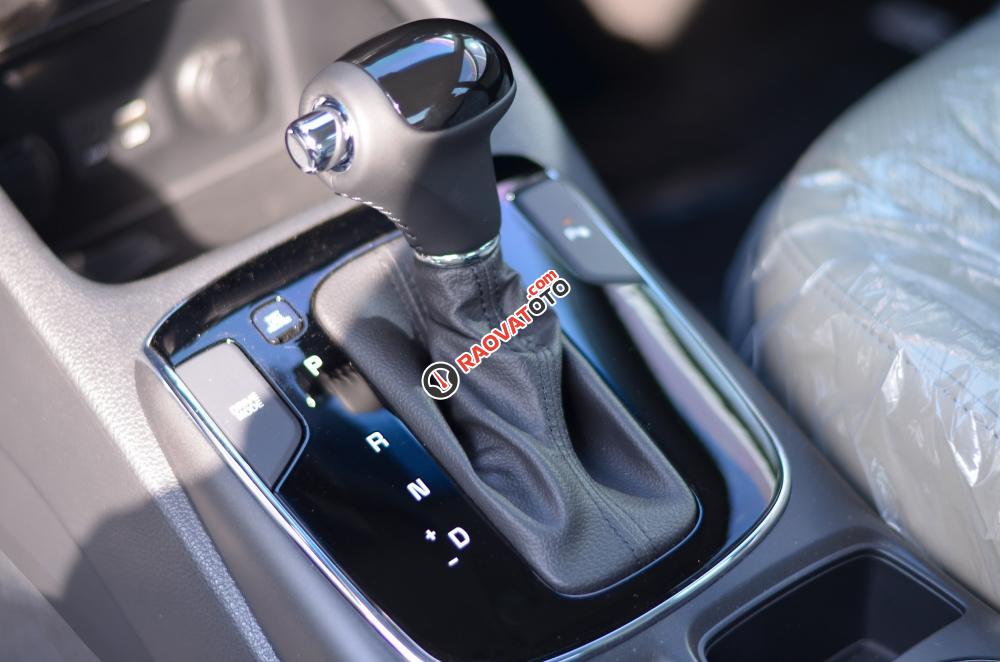 Bán Kia Cerato AT năm 2017, màu trắng, giá tốt-3