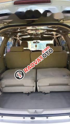 Bán xe Toyota Innova đời 2009, màu bạc chính chủ-3