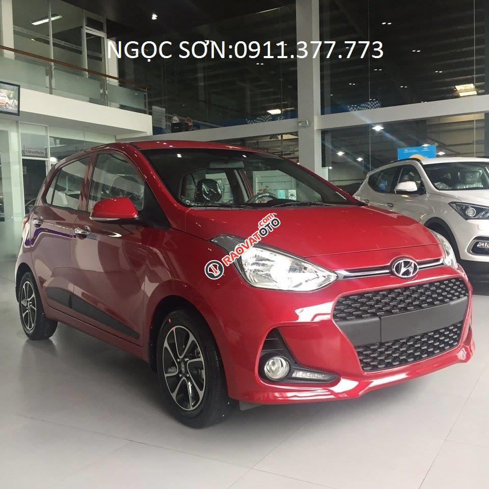 Bán xe Hyundai Grand i10 Đà Nẵng, màu đỏ, trả góp 90% xe, LH Ngọc Sơn: 0911.377.773-5