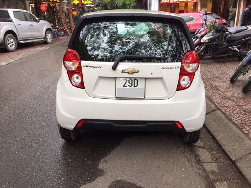 Bán Chevrolet Spark Duo đời 2016, màu trắng, xe nhập -2