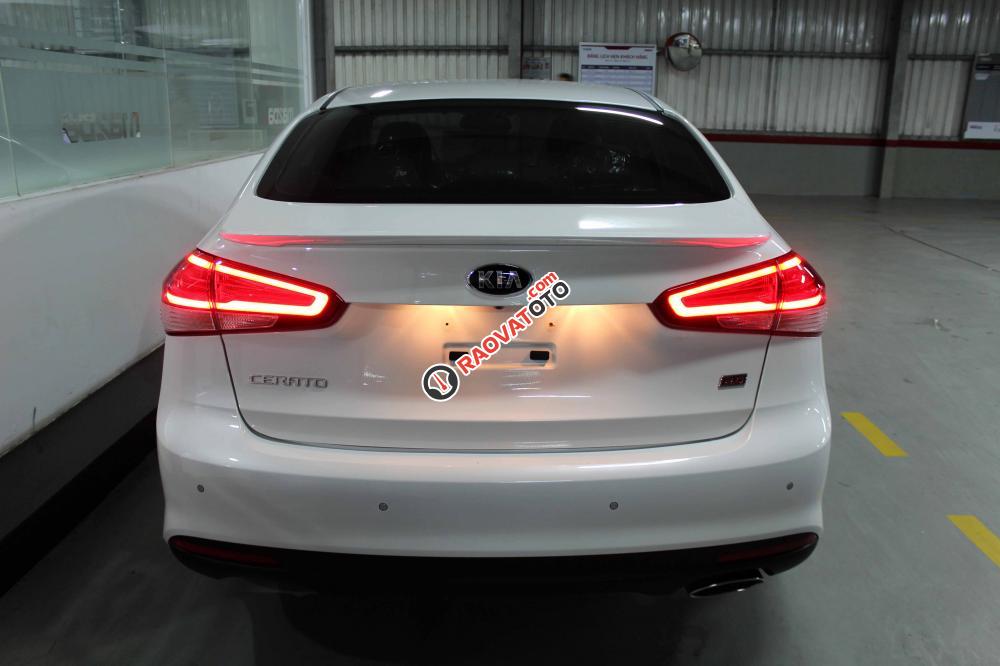 Bán xe Kia Cerato 2.0 đời 2018, chuẩn bị 200 triệu trả trước có xe-2