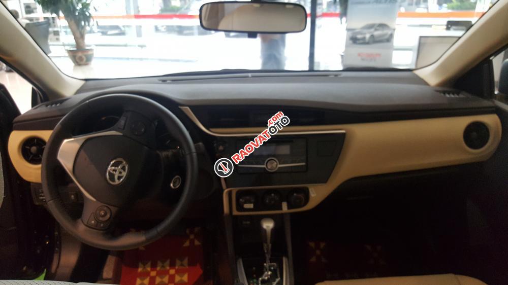 Bán Corolla Altis 1.8E giao ngay, khuyến mãi cực sốc, hỗ trợ mua xe trả góp, thủ tục nhanh chóng, hotline 0987404316-5