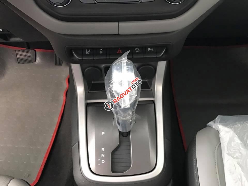 Chevrolet Colorado LTZ 2.8 AT 4X4 2017, giảm 30tr, bảo hành 3 năm, LH Nhung 0907148849-3
