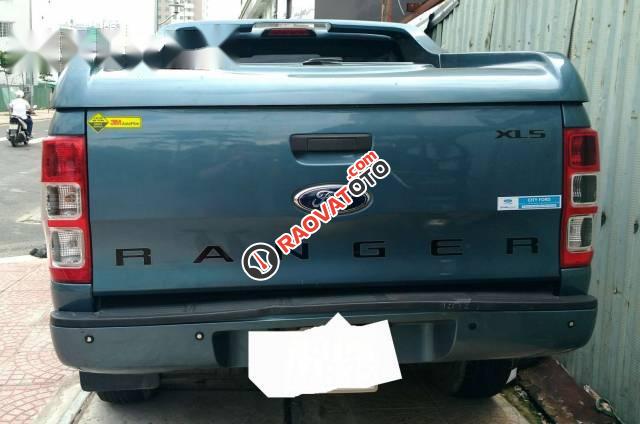 Cần bán xe Ford Ranger AT đời 2014 số tự động-0