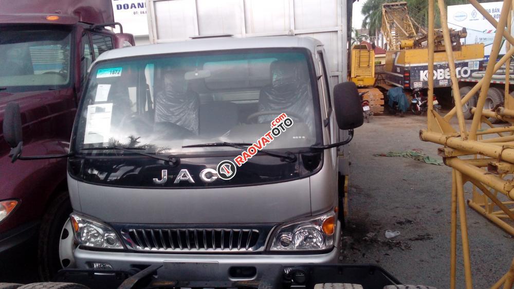 Bán xe tải Jac HFC 1083K đời 2016, màu xám-0