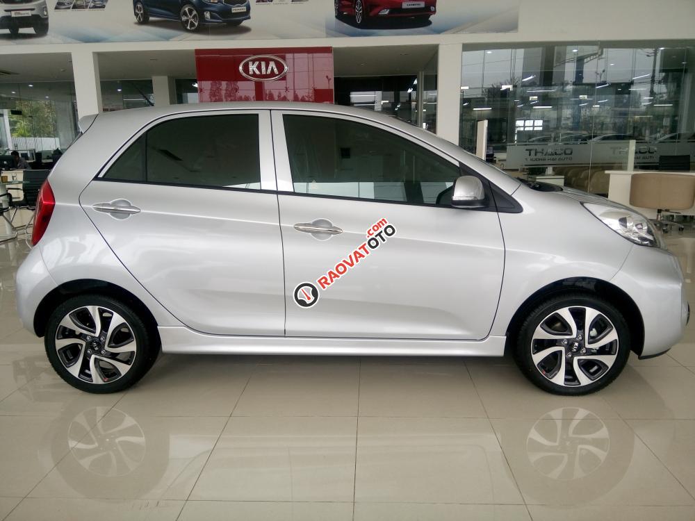 Bán Kia Morning MT 2018, màu bạc, hỗ trợ 80%, LH 0989.240.241-1