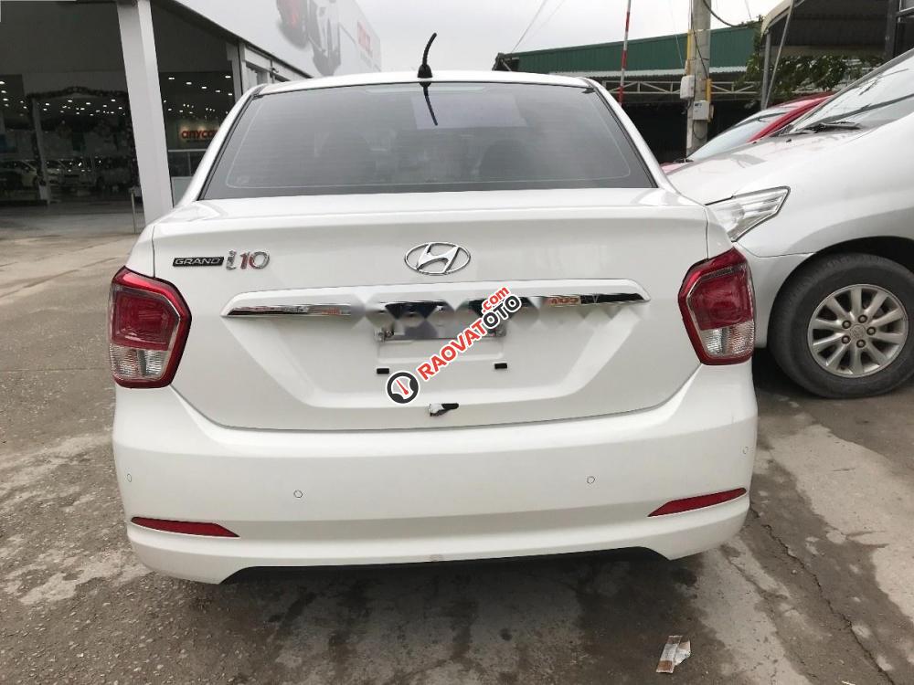 Bán Hyundai Grand i10 1.2 AT đời 2015, màu trắng, nhập khẩu-2