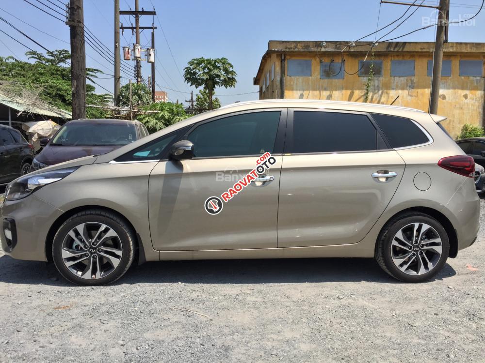 Kia Gò Vấp - Kia Rondo GAT 2.0 - Ưu đãi tháng 7 - Có xe giao ngay - Hỗ trợ vay trả góp 80%-1