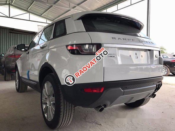 Cần bán xe LandRover Range Rover đời 2017, màu trắng, nhập khẩu nguyên chiếc-3