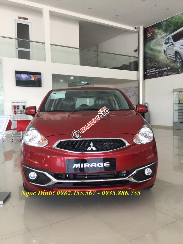 Bán xe Mitsubishi Mirage, màu đỏ, nhập khẩu, trả góp 80%-0