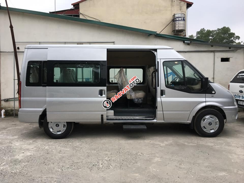 Đại lý xe Ford chính hãng bán Ford Transit Mid đời 2017, hỗ trợ trả góp Bank tại Hải Dương-1