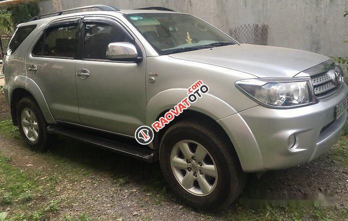 Cần bán xe cũ Toyota Fortuner đời 2009 số sàn-0