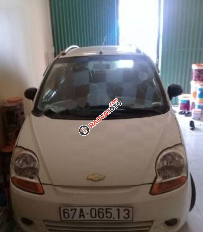 Bán xe Chevrolet Spark LT 0.8 MT đời 2010, màu trắng-3