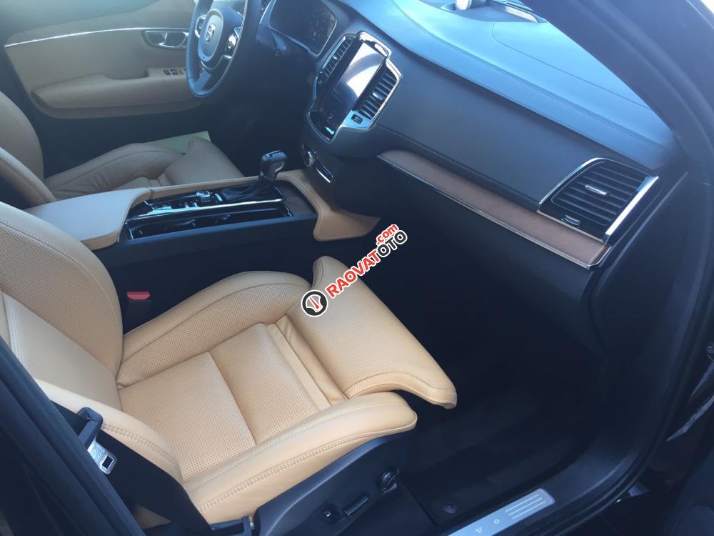 Bán Volvo XC90 Inscription 2017, màu đen, xe mới-14